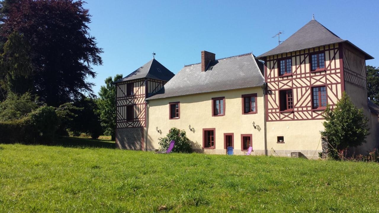 مبيت وإفطار Saint-Samson-de-Bonfossé Le Manoir Des Arts المظهر الخارجي الصورة